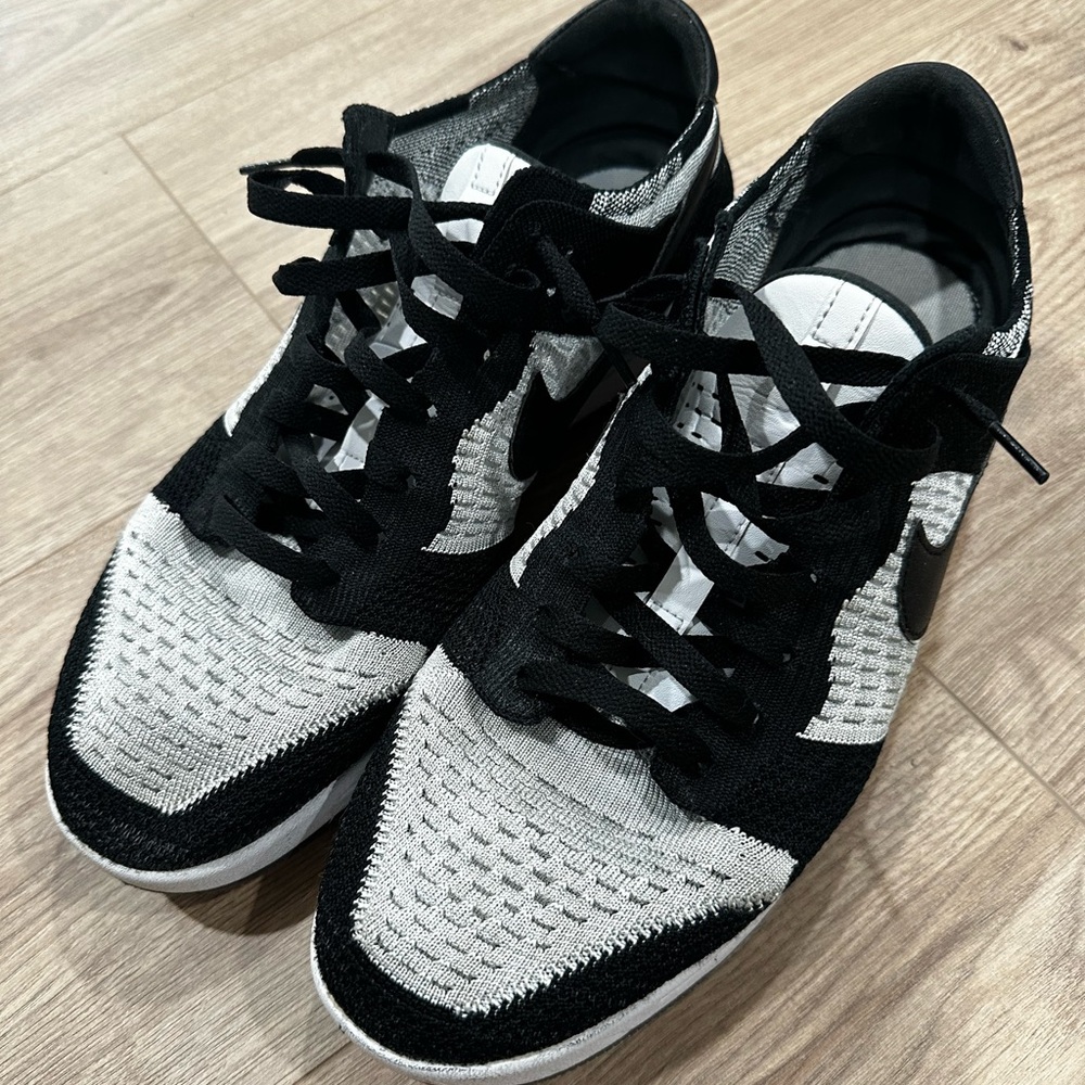 Nike Dunk Low Flyknit 11.5 white wolf grey No Box